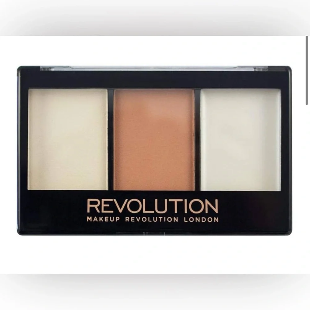 Makeup Revolution Ultra Contour Kit – Lightening F02, NEW